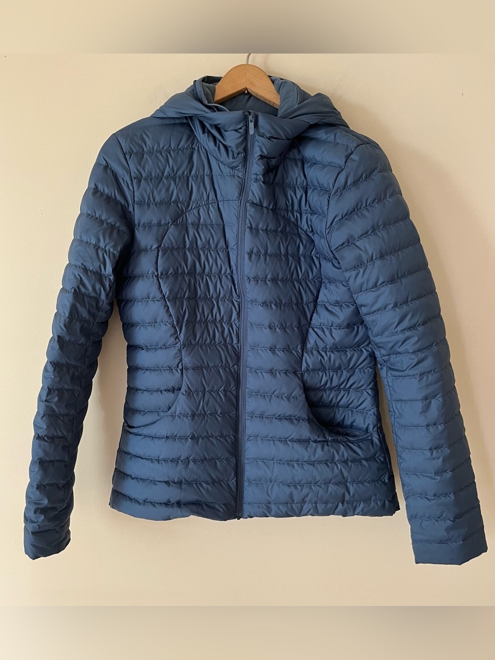 Lululemon Pack It Down Jacket Code Blue Size 8 Packable Full Zip Puffer W4BEKS